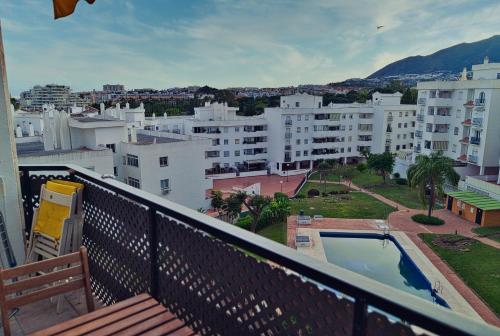 APARTAMENTO J&V Las NACIONES-BENALMADENA