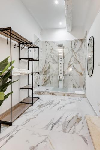 Roman Trastevere apartment - Rome Dream Home