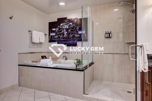 Fotografie z fotogalerie ubytování Lucky Gem Penthouse & Luxury Suites at Signature Resort, Balcony Strip View 3505 v Las Vegas