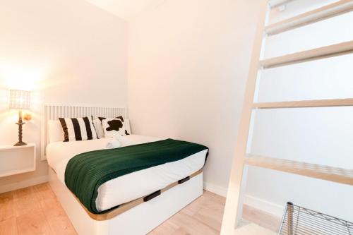 Cozy and Comfortable-1bed 1bath- City center