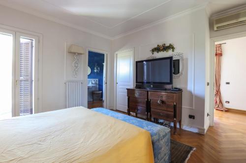 Μια τηλεόραση ή/και κέντρο ψυχαγωγίας στο Jos Villa
