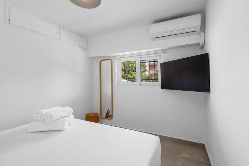 6622 Luxury Apartment with Shared Pool