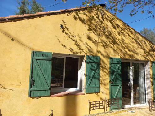 別荘が所在する建物