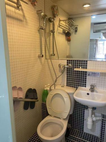 Un baño de 香港柏林商务宾馆