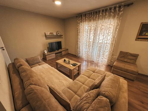 Dizdari Apartments 2 - City Center