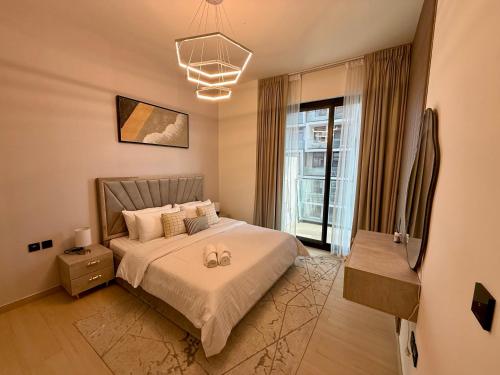 Smart & Stylish 1BHK With Keyless Entry!