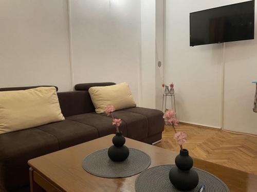 Apartment Eni
