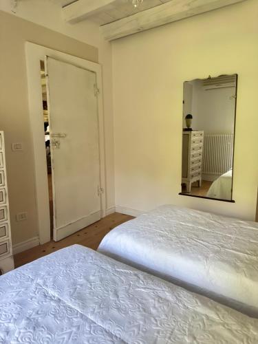 Una cama o camas en una habitación de BednBarchessa