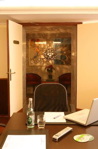 Ambassador-Monaco photo 38