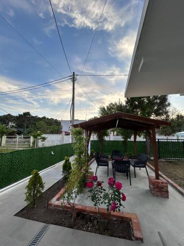 Private House Velipoj