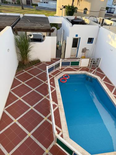 Πισίνα στο ή κοντά στο Razz Villa فيلا راز