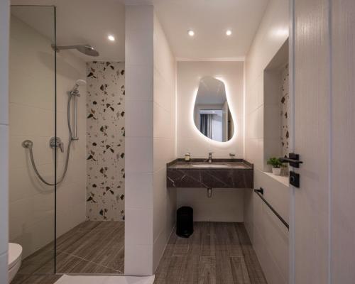 Ένα μπάνιο στο 22 by spacey #49 Studio in Maadi