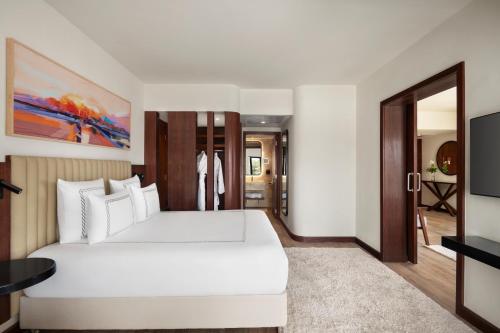 Μια τηλεόραση ή/και κέντρο ψυχαγωγίας στο Hotel Novotel Sharm El-Sheikh