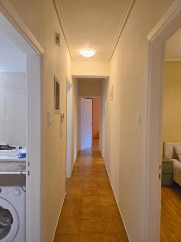 Spacious 3BR Apt with Large Balcony Near Metro & ACS