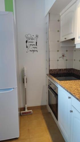 Apartamento con piscina y muy luminoso