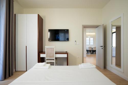 Μια τηλεόραση ή/και κέντρο ψυχαγωγίας στο Villa Cosmo