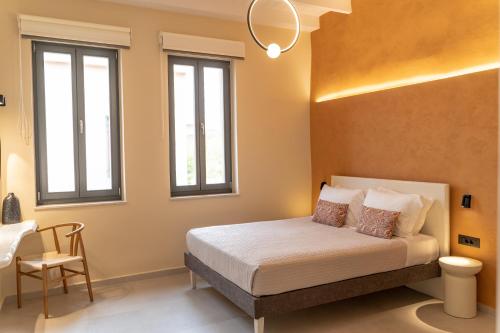 ARCH HOME, luxury property with private parking