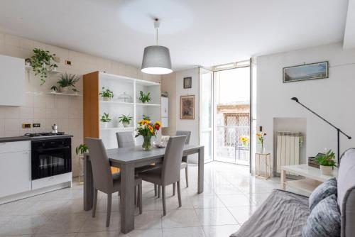 Napoli centro, DM suites