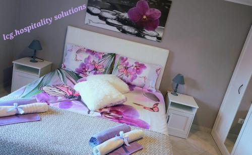 Кровать или кровати в номере B&B Villa S Anna Hospitality Solutions