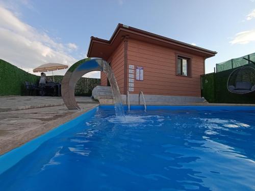 Piscina en o cerca de Kandıra villam