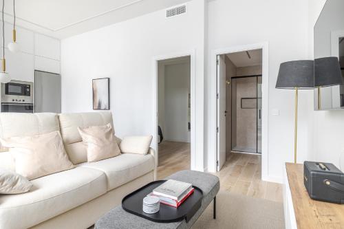 Apartamento 5 - Elegante en Castellana - 4 Torres