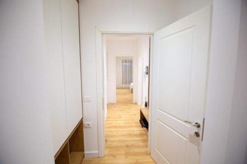 Φωτογραφία από το άλμπουμ του MOHO Residences Downtown Korca-Republika Boulevard στην Κορυτσά