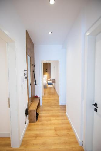 Φωτογραφία από το άλμπουμ του MOHO Residences Downtown Korca-Republika Boulevard στην Κορυτσά