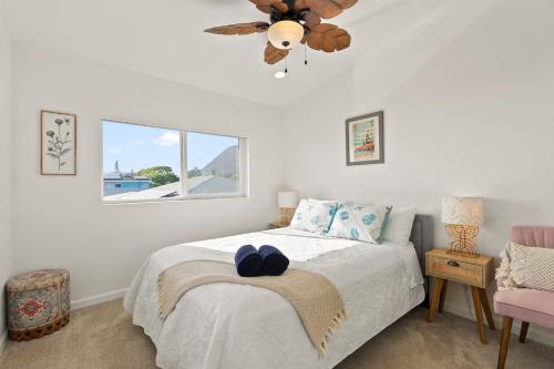 Katil atau katil-katil dalam bilik di Turtle House by AvantStay Oceanfront Group Retreat w Patio Views