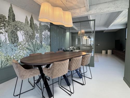 Stylish Home Base for Your Adventure