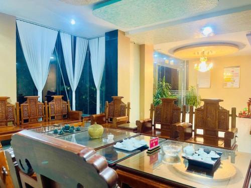 Posezení v ubytování Lộc Thuỷ Hotel Hải Lăng