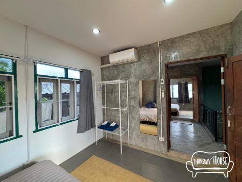 Fotografie z fotogalerie ubytování Thursday House Great for work and rest near city and nature v destinaci Chiang Mai