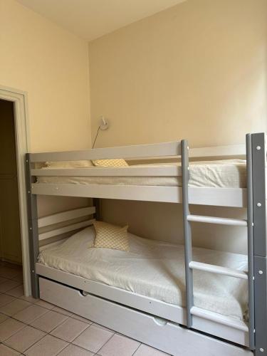 Bel appartement, 20m de la plage - Cour privée