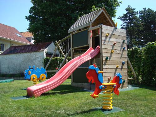 Parc infantil de Villa Dageraad
