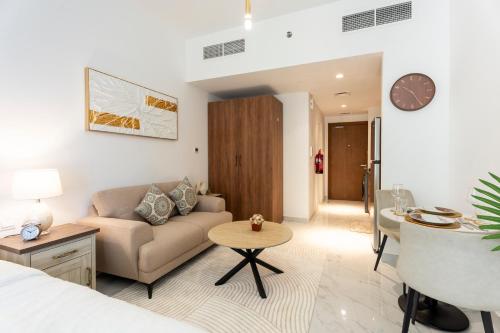 Χώρος καθιστικού στο Stunning Oasis 1 Studio Masdar City
