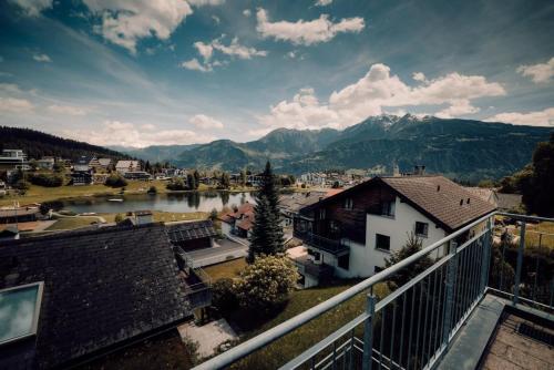 Stylish Lakeview Apartment Balcony & Free Parking photo 3