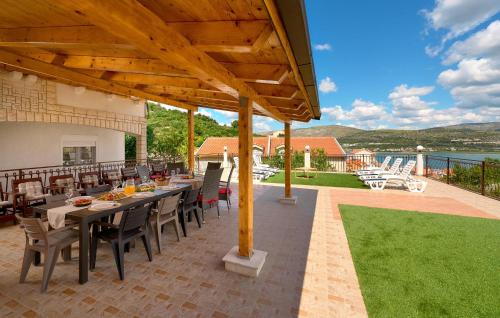 Stunning Home In Trogir