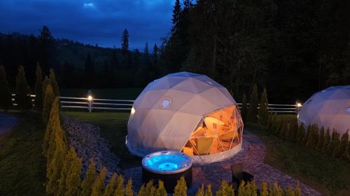 Mountain Glamp & Jacuzzi