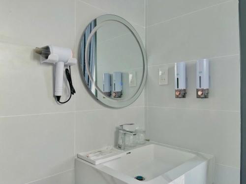 Gallery image of Blue Star Viên Hotel in Binh Tien