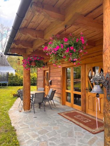 GLICZAROWA OSADA, Chata 18 osób, Domek 8 osób NA WYŁĄCZNOŚĆ, 8 sypialni z łazienkami, spokój, przyroda, wyjątkowe miejsce