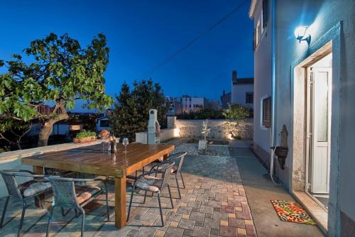 Villa in Pula, 5 min walk from the amphitheatre