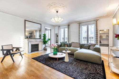 Sweett - Rue Saint-Lazare