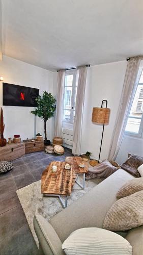 L'Officieux - Hyper centre et 2 chambres