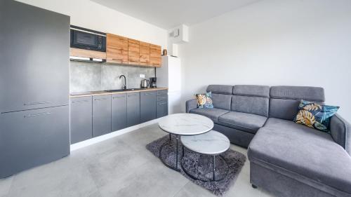 Słoneczne Osiedle, Sun & Snow