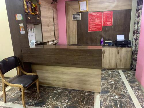 Fuajee või vastuvõtt majutusasutuses Hotel Golden