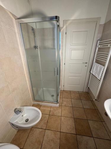 a bathroom with a shower and a sink at Agriturismo Brusignone in Besana in Brianza
