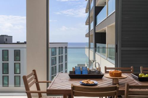 Acqua Residence VII - Luxury 3BR in Funchal photo 2