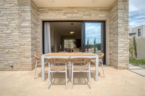 Μπαλκόνι ή βεράντα στο Avalon Gardens Villa 1