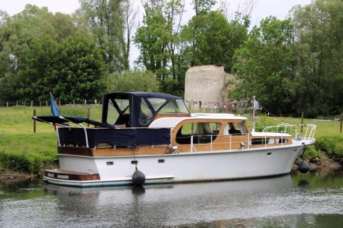 SEALOV Hébergements insolites- linge, ménage et vélos inclus