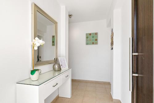 Koupelna v ubytování Charming Apartment PZ12 - Lefkara, Aphrodite Hills