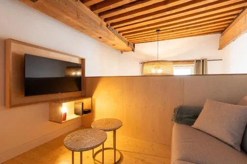 SmartStay Traboule - Place Bellecour photo 16